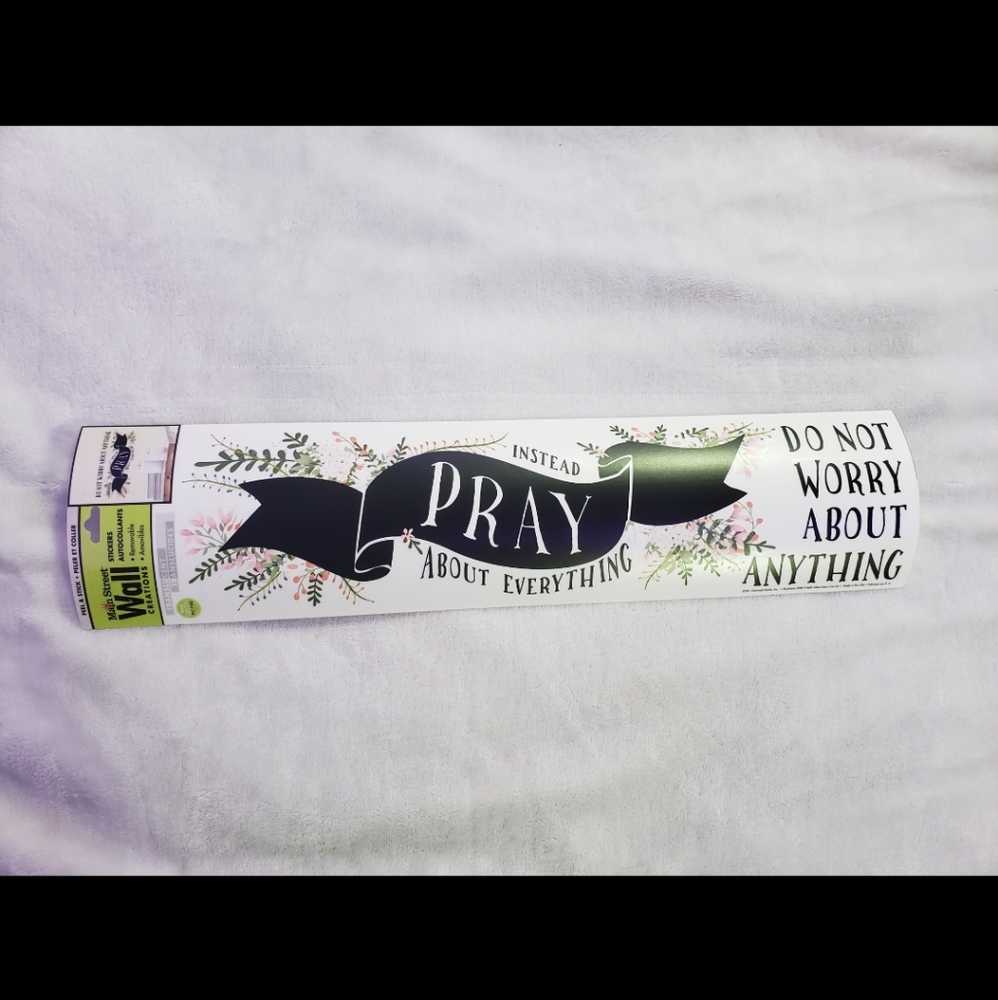 NWT Renter friendly wall decal easy stick on peel off faith inspiration